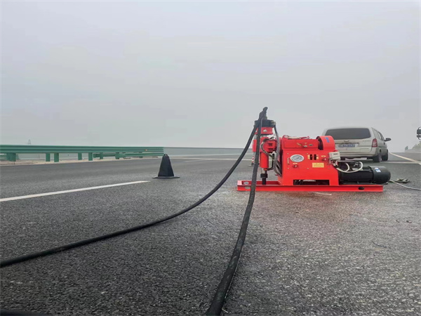 鹤壁马路路基路面开裂下沉注浆加固灌浆