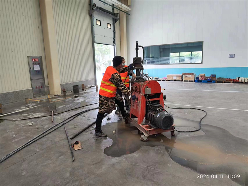 鹤壁厂房地面下沉塌陷注浆加固施工